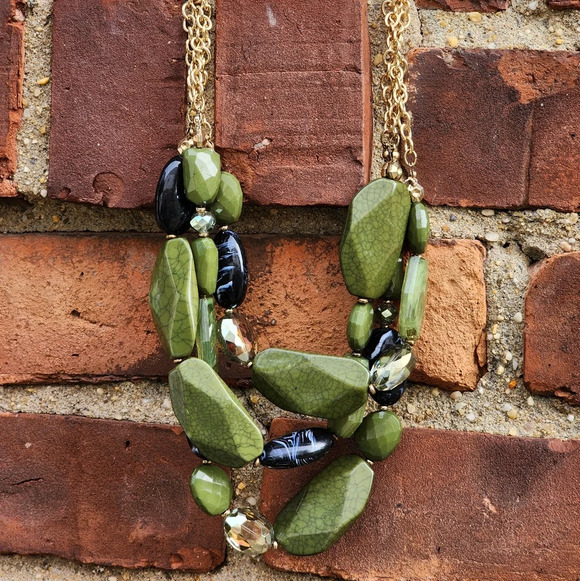 Sophia & Kate Green necklace and earrings NWT - Picture 6 of 10